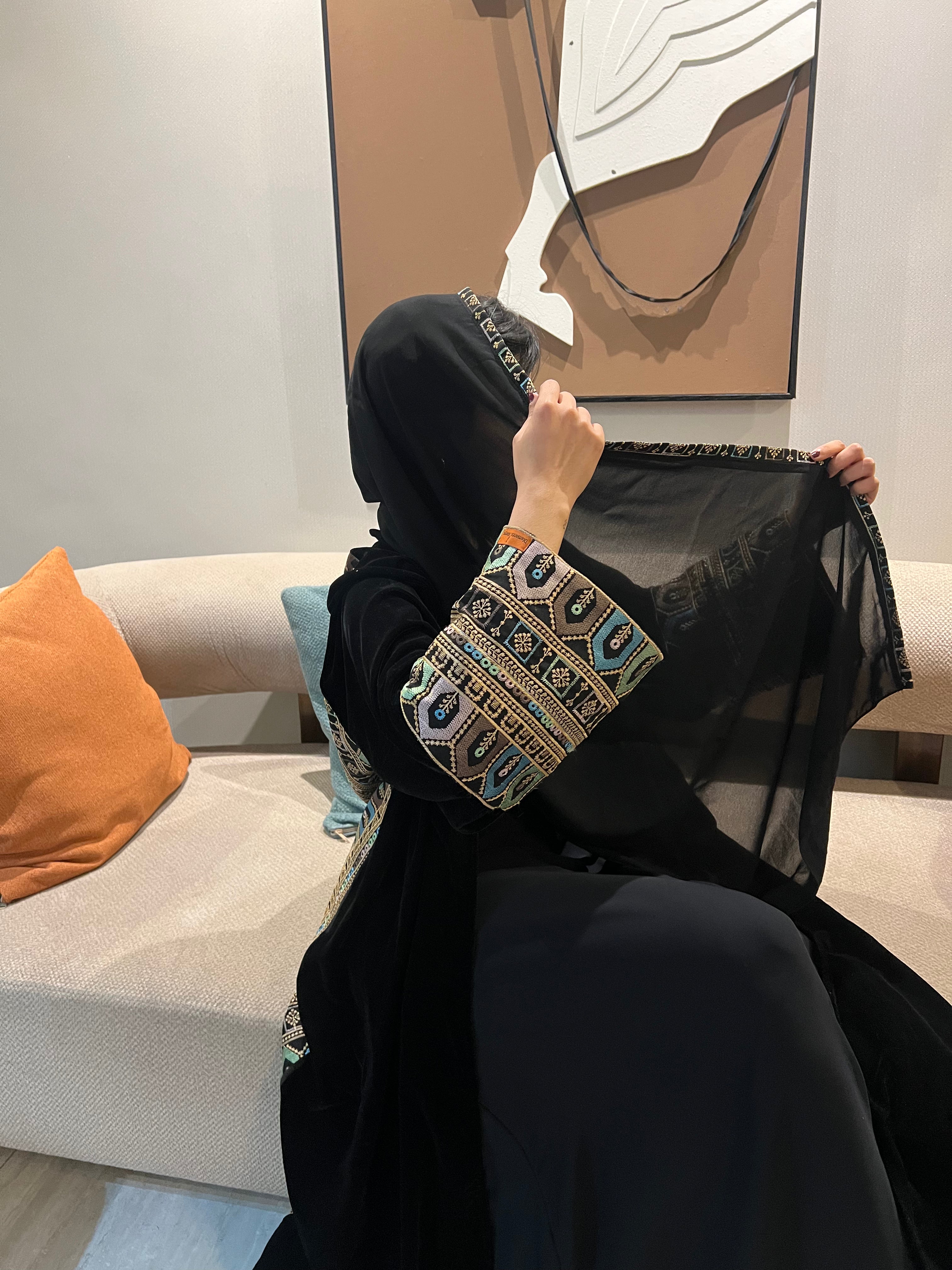 عباية - نورة