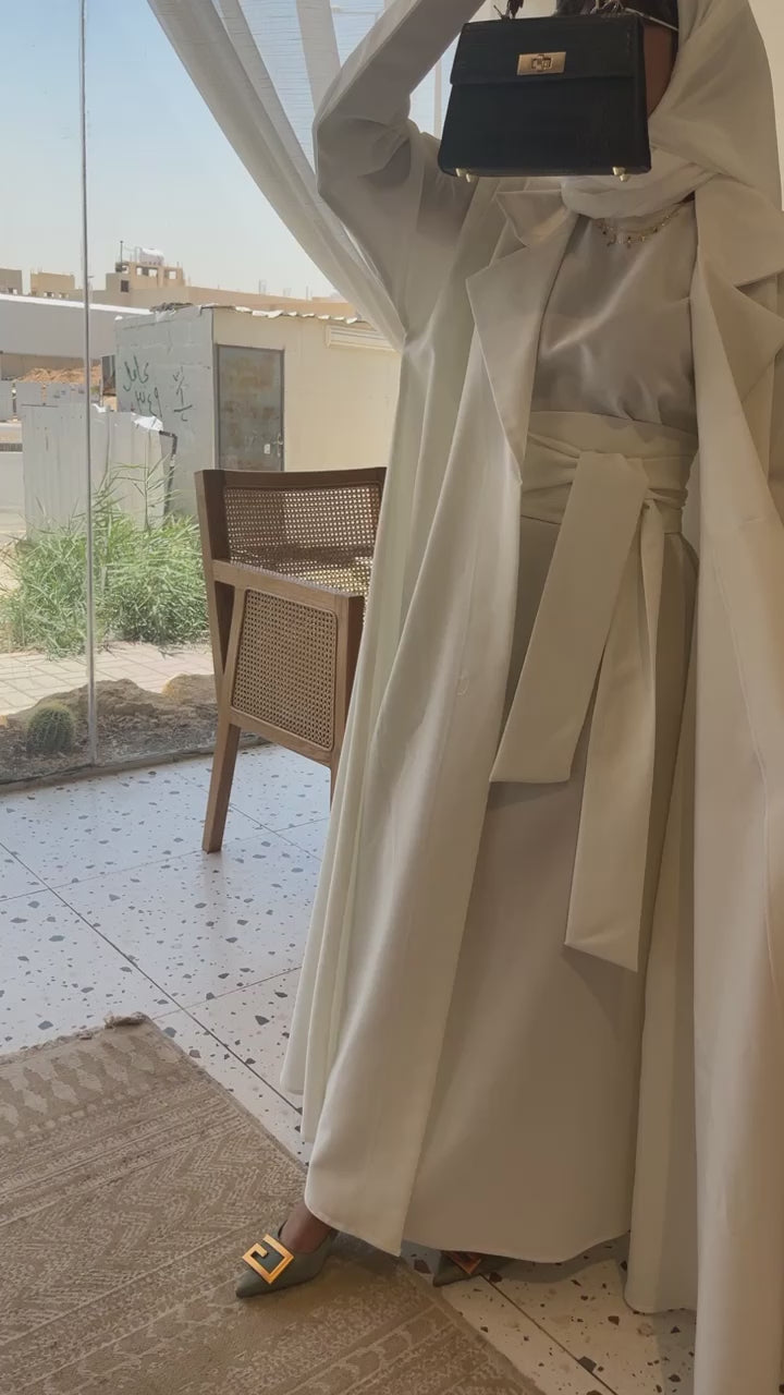 عباية - ملاك