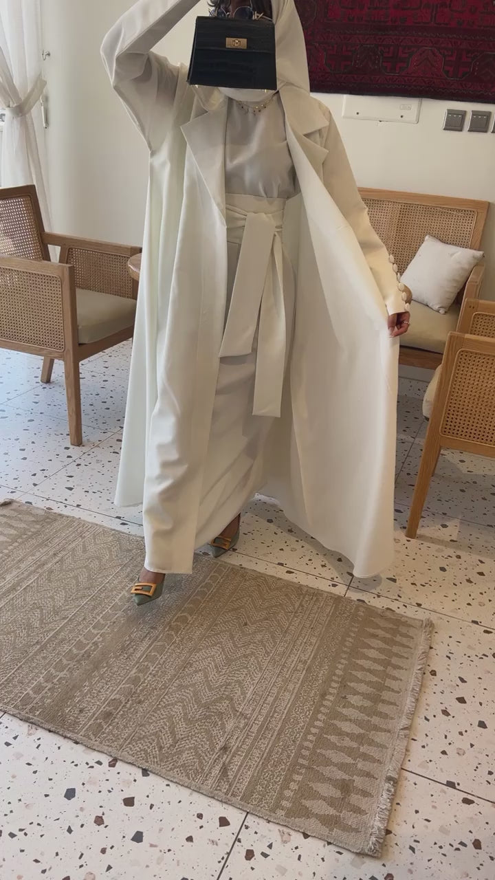 عباية - ملاك